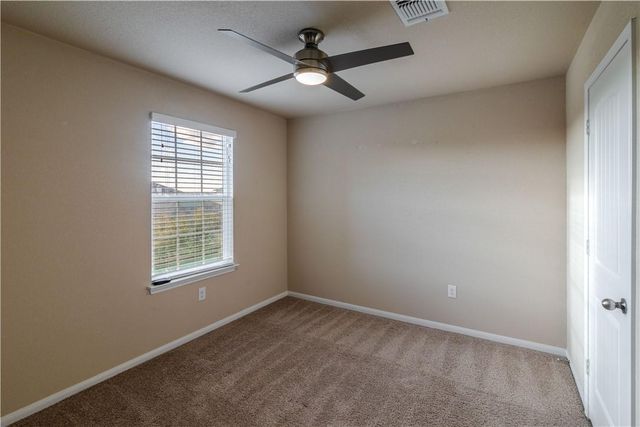 137 Moulins LN, Georgetown, TX 78626