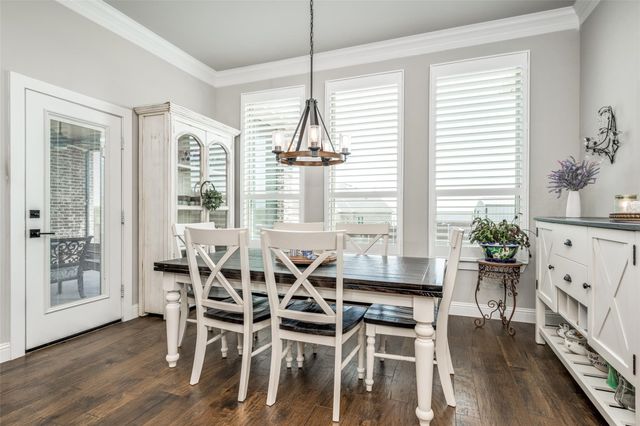 7018 New Castle Lane, Sanger, TX 76266