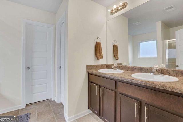 615 Mulberry Park Circle, Dacula, GA 30019