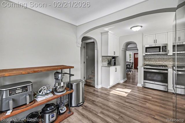 37815 Pineridge Street, Harrison Twp, MI 48045