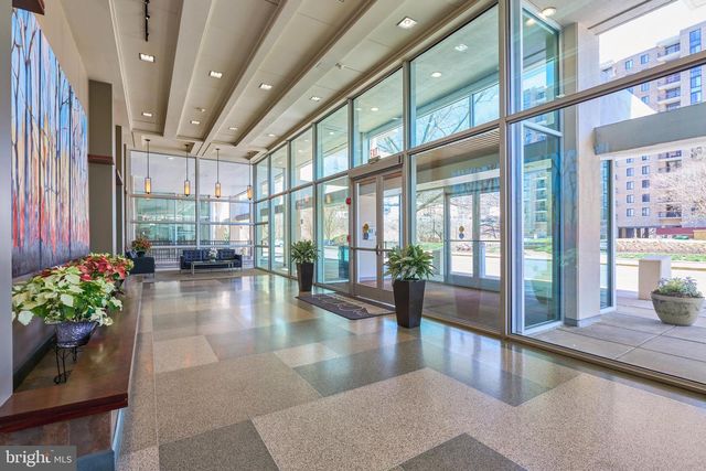 4600 S Four Mile Run Dr Apt 1119, Arlington, VA 22204