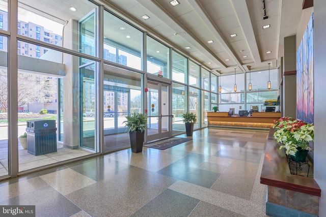 4600 S Four Mile Run Dr Apt 1119, Arlington, VA 22204