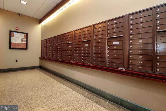 4600 S Four Mile Run Dr Apt 1119, Arlington, VA 22204