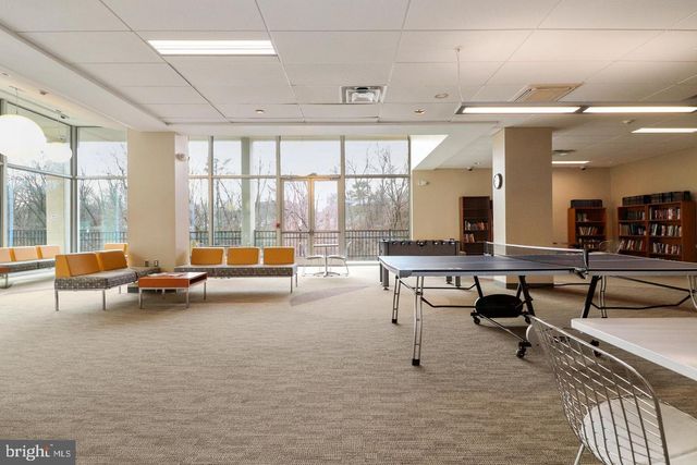 4600 S Four Mile Run Dr Apt 1119, Arlington, VA 22204