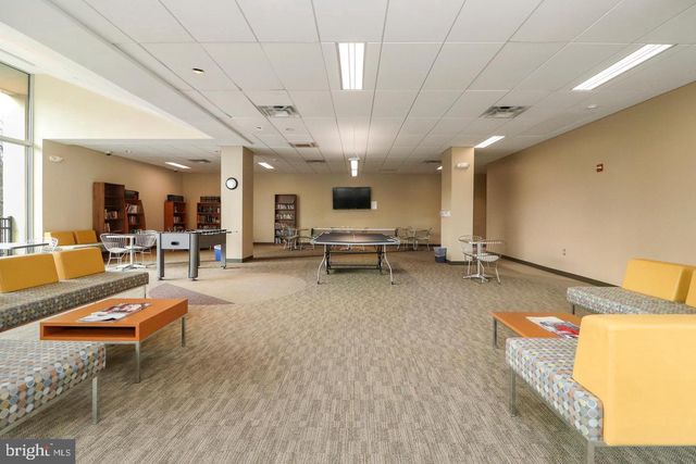 4600 S Four Mile Run Dr Apt 1119, Arlington, VA 22204