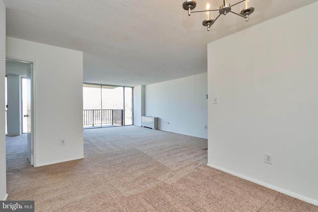 4600 S Four Mile Run Dr Apt 1119, Arlington, VA 22204