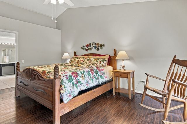6808 Quail Meadow Drive, Watauga, TX 76148