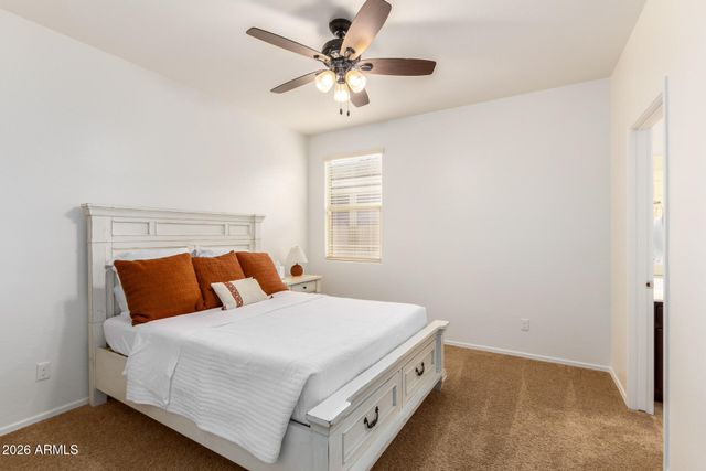 2499 W DAPPLE GRAY Court, San Tan Valley, AZ 85144