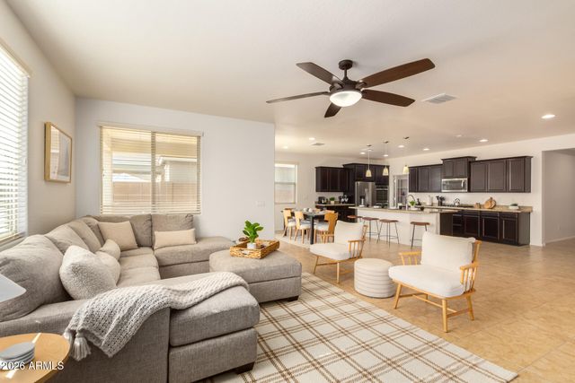 2499 W DAPPLE GRAY Court, San Tan Valley, AZ 85144