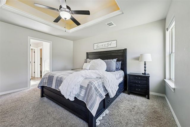 1405 N Storybrook Terrace, Mustang, OK 73064