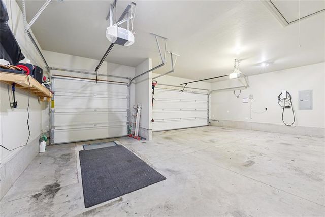 1405 N Storybrook Terrace, Mustang, OK 73064