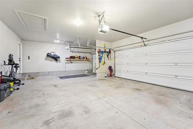 1405 N Storybrook Terrace, Mustang, OK 73064