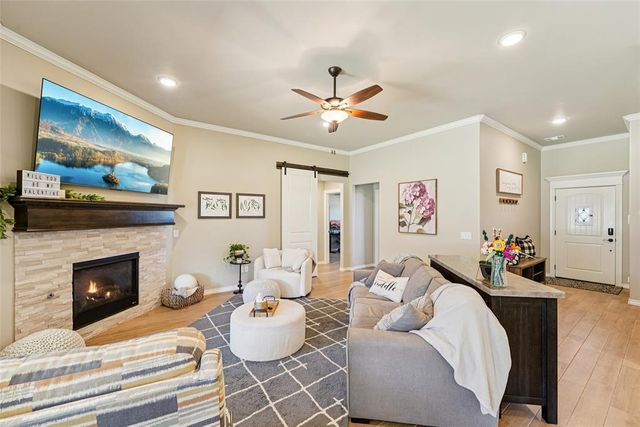 1405 N Storybrook Terrace, Mustang, OK 73064