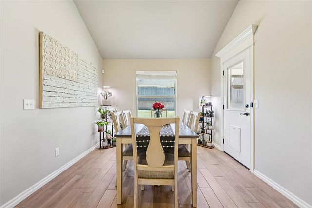 1405 N Storybrook Terrace, Mustang, OK 73064