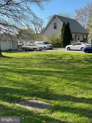 2 BISCAYNE BLVD, Newark, DE 19713