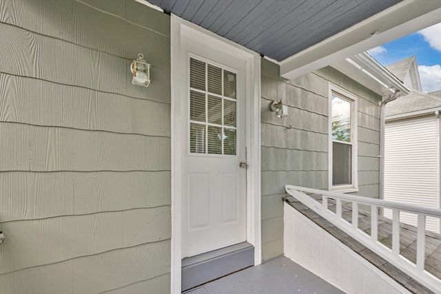 201 Locust St, Holyoke, MA 01040