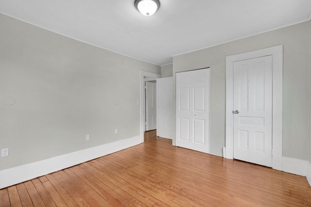201 Locust St, Holyoke, MA 01040