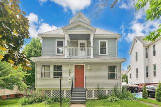 201 Locust St, Holyoke, MA 01040