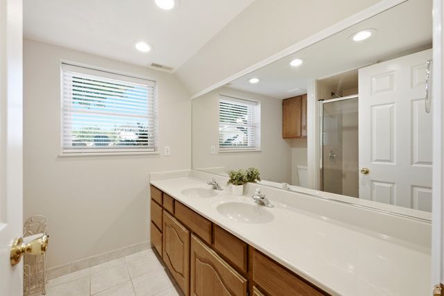 11209 S CHRISTOPHER CIR, Sandy, UT 84092