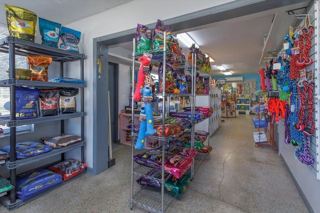 1933 S VOLUSIA AVENUE, Orange City, FL 32763