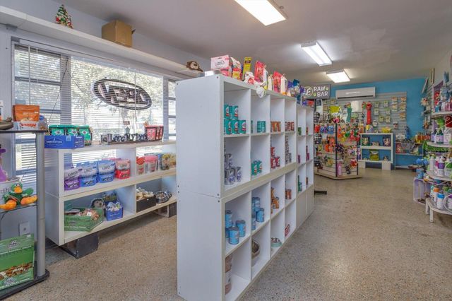 1933 S VOLUSIA AVENUE, Orange City, FL 32763