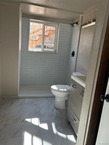 6417 S Kline Street, Littleton, CO 80127