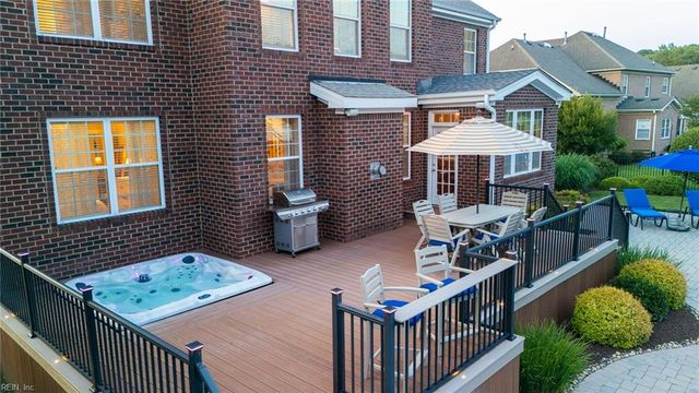 1853 Rein LN, Virginia Beach, VA 23456