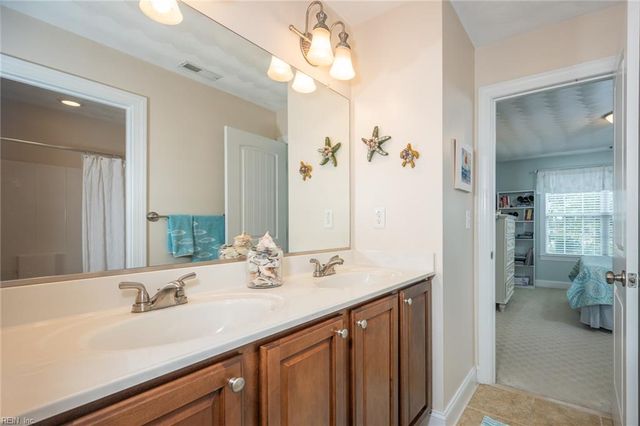 1853 Rein LN, Virginia Beach, VA 23456