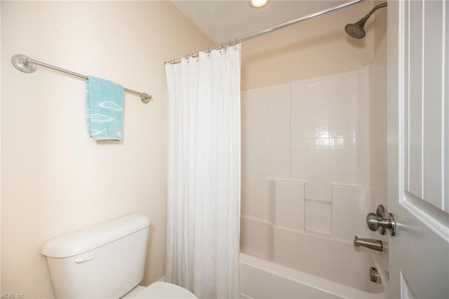 1853 Rein LN, Virginia Beach, VA 23456