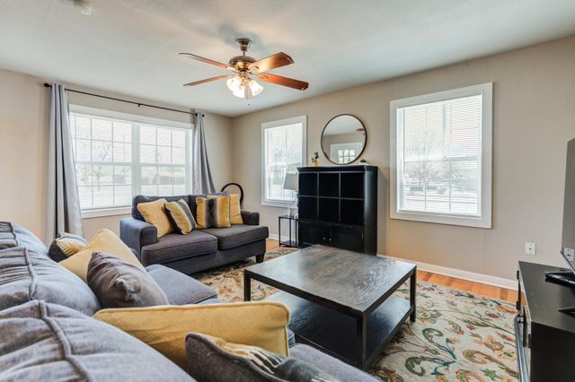 2701 33rd Street, Lubbock, TX 79410