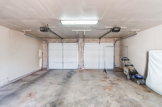 2701 33rd Street, Lubbock, TX 79410