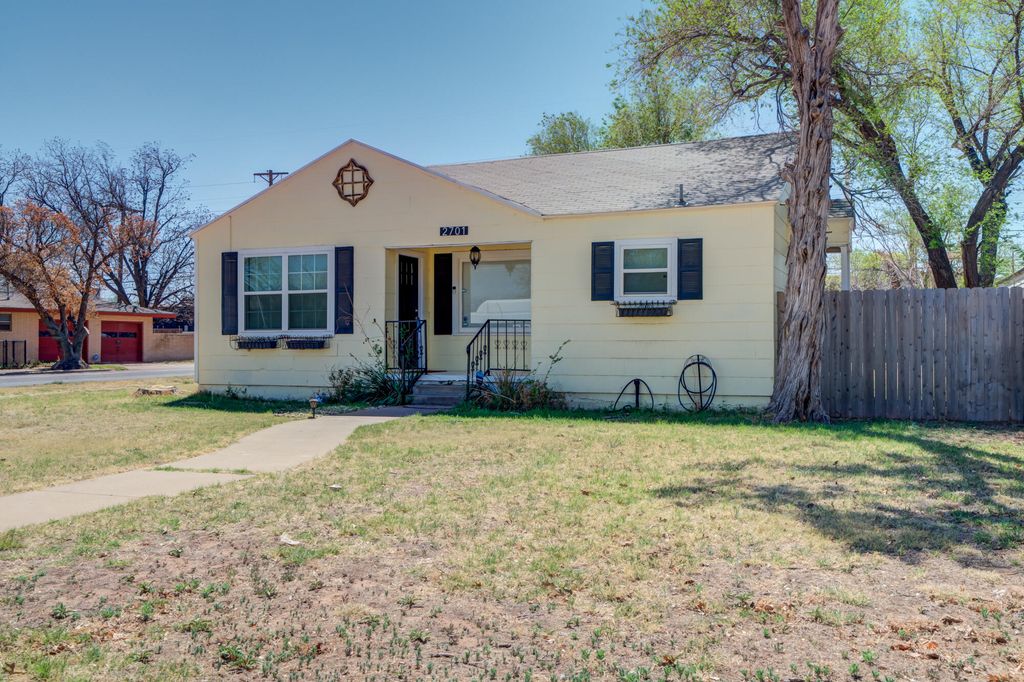 2701 33rd Street, Lubbock, TX 79410