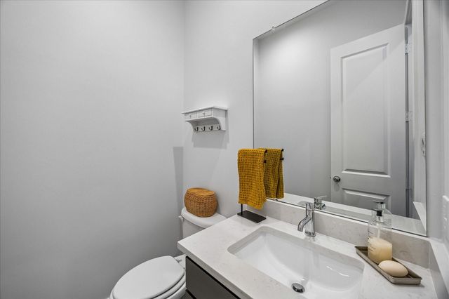 2228 Mcgowen Street, Houston, TX 77004