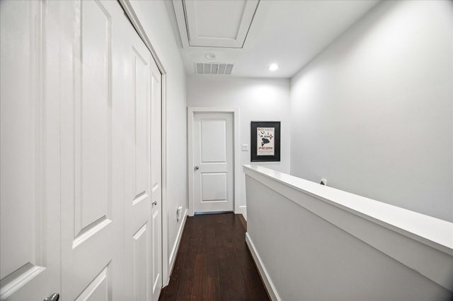 2228 Mcgowen Street, Houston, TX 77004