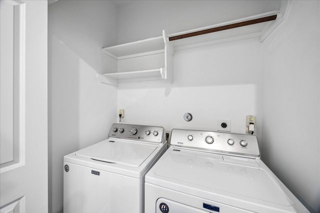 2228 Mcgowen Street, Houston, TX 77004