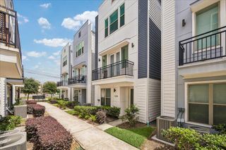 2228 Mcgowen Street, Houston, TX 77004