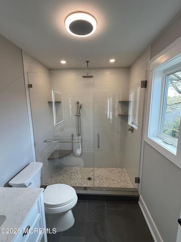 21 Bellevue Avenue, Leonardo, NJ 07737