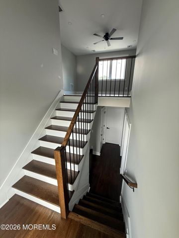 21 Bellevue Avenue, Leonardo, NJ 07737