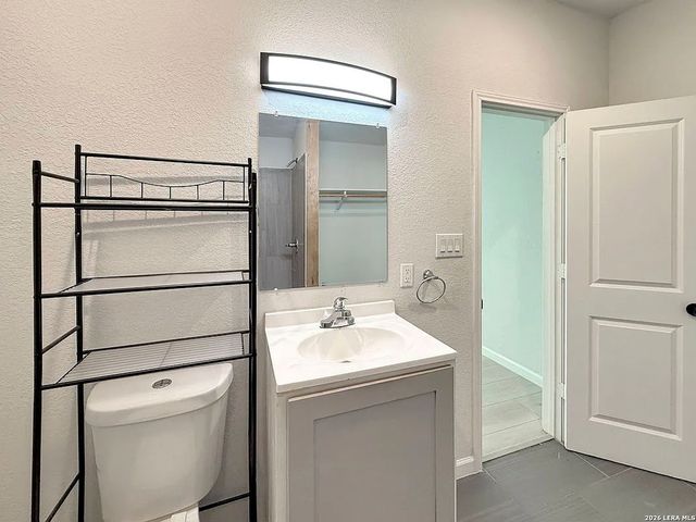 131 Los Arboles, San Antonio, TX 78214