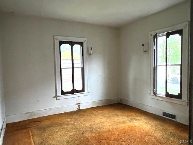 36 Ballantyne Brae, Utica, NY 13501
