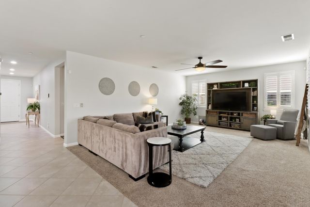 512 Alessandria Pl, Lincoln, CA 95648