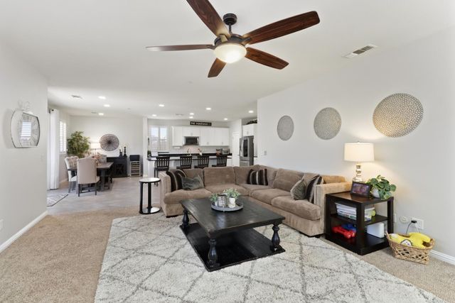 512 Alessandria Pl, Lincoln, CA 95648