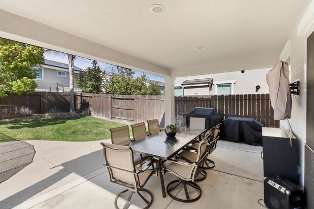 512 Alessandria Pl, Lincoln, CA 95648