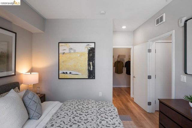 260 Brooklyn Basin Way 475, Oakland, CA 94606