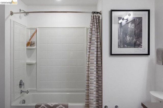 260 Brooklyn Basin Way 475, Oakland, CA 94606