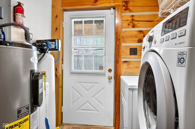 187 Cabin Creek Lane, Morgantown, IN 46160