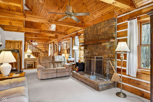 187 Cabin Creek Lane, Morgantown, IN 46160