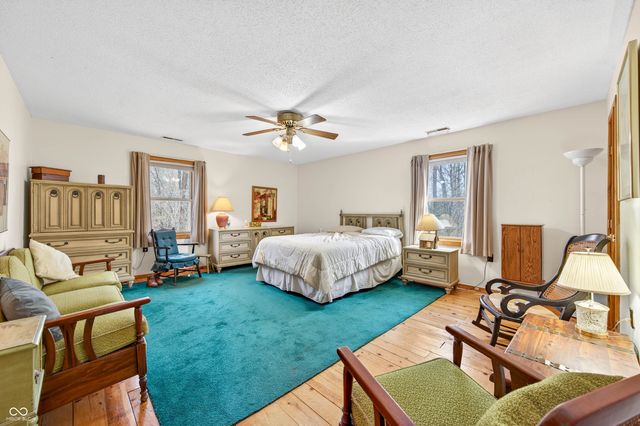 187 Cabin Creek Lane, Morgantown, IN 46160