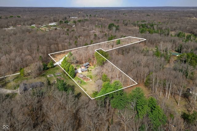 187 Cabin Creek Lane, Morgantown, IN 46160