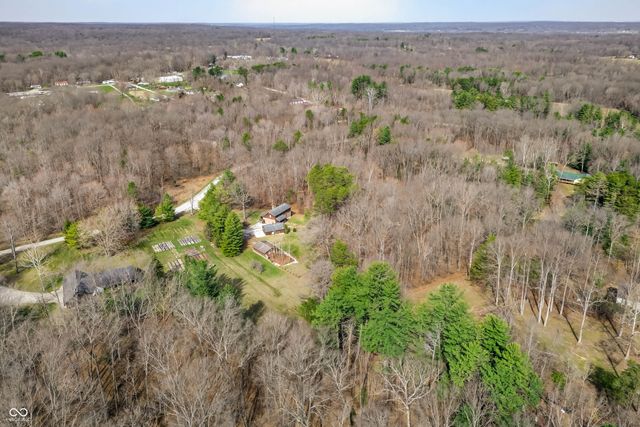 187 Cabin Creek Lane, Morgantown, IN 46160